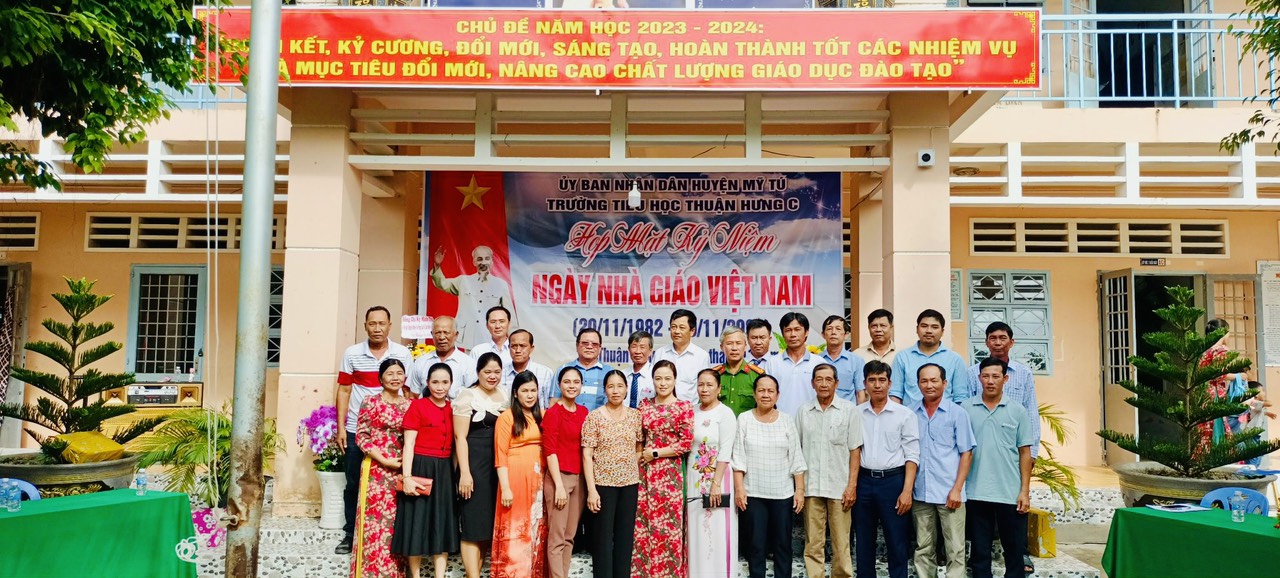 NGÀY NHÀ GIÁO VIỆT NAM 20/11